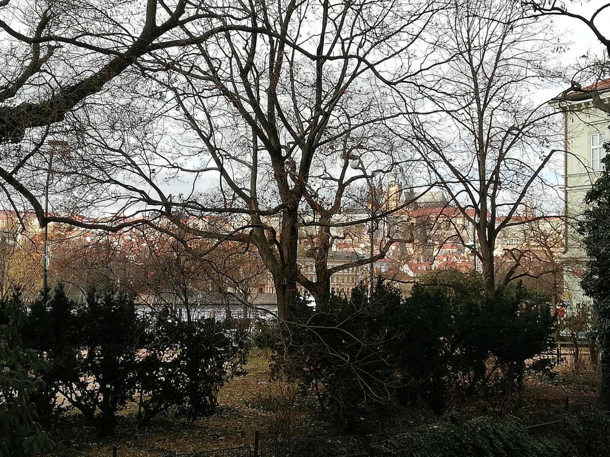 Apartment Karolina Прага Экстерьер фото
